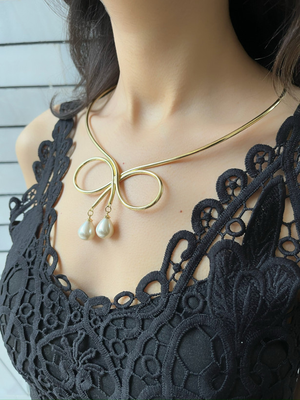 طوق پاپیونی