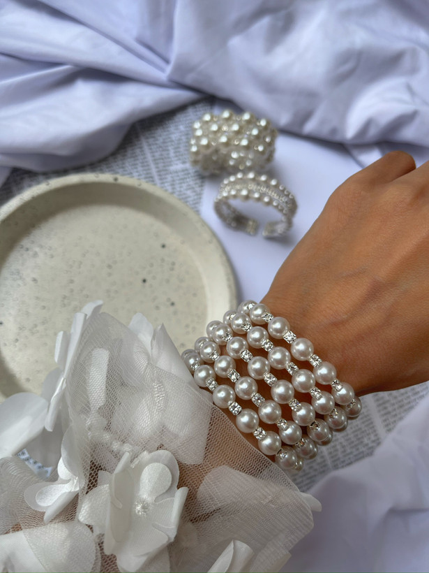 دستبند مرواریدی ۵ ردیفه