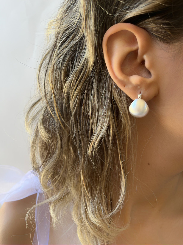 گوشواره صدفی