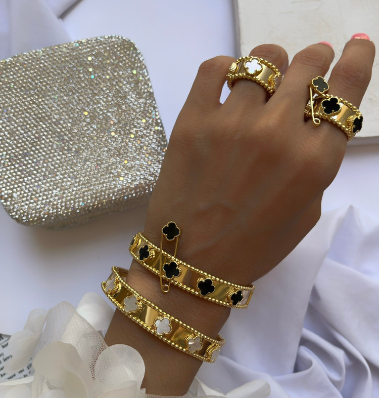 ست انگشتر و دستبند ابکاری طلا مدل ونکلیف